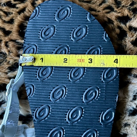WURL White Braided Thong Sandals – Approx. Size 7 - Picture 9 of 10